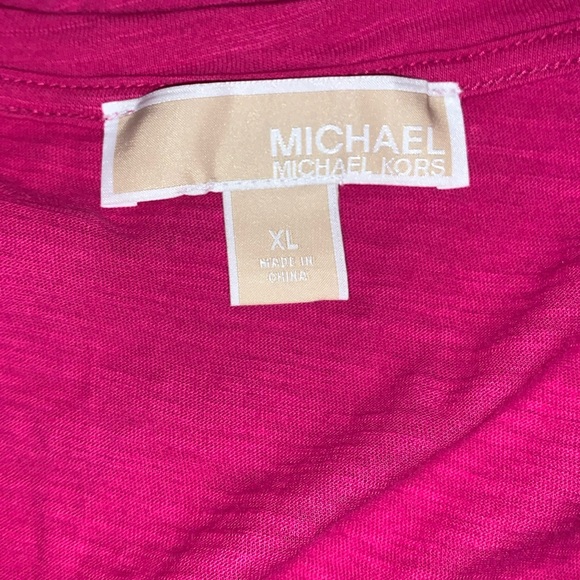 Michael Kors V-neck short sleeve top pink XL 💓 - Picture 7 of 8